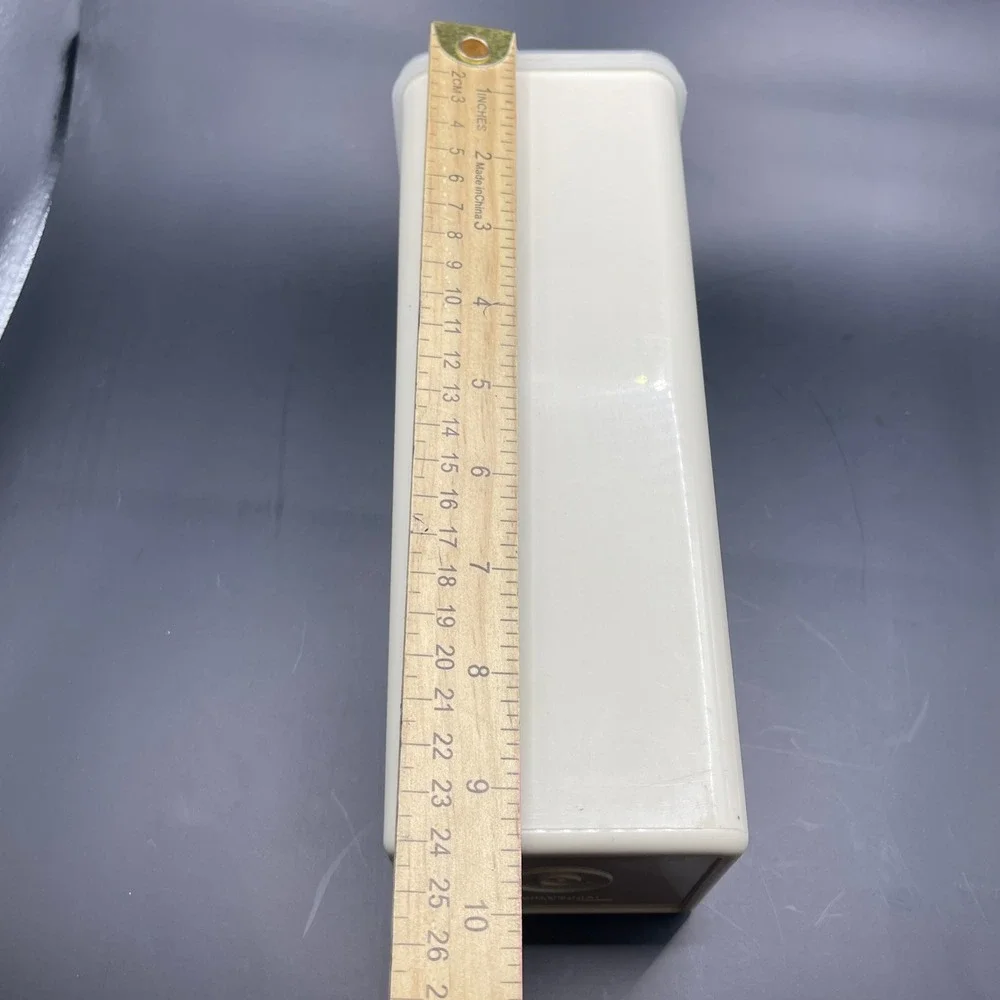 Tupperware measurements height